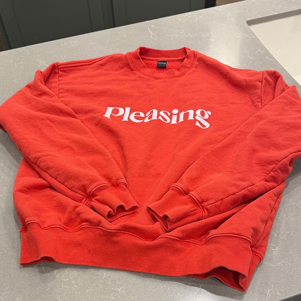 Pleasing Red Crewneck Sweatshirt